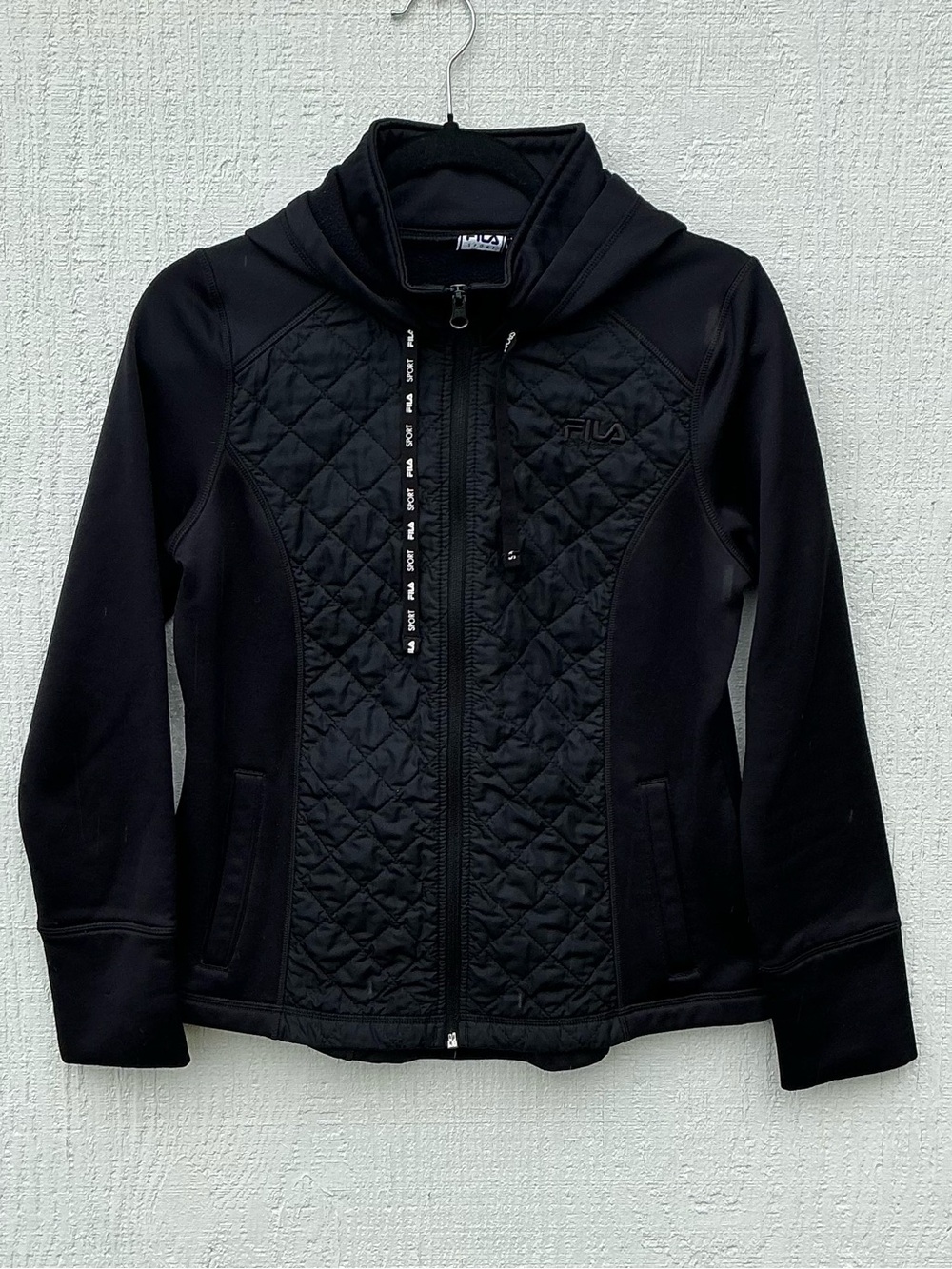 FILA Sport Black Quilted Performance Hooded Jacket Women’s Size Small